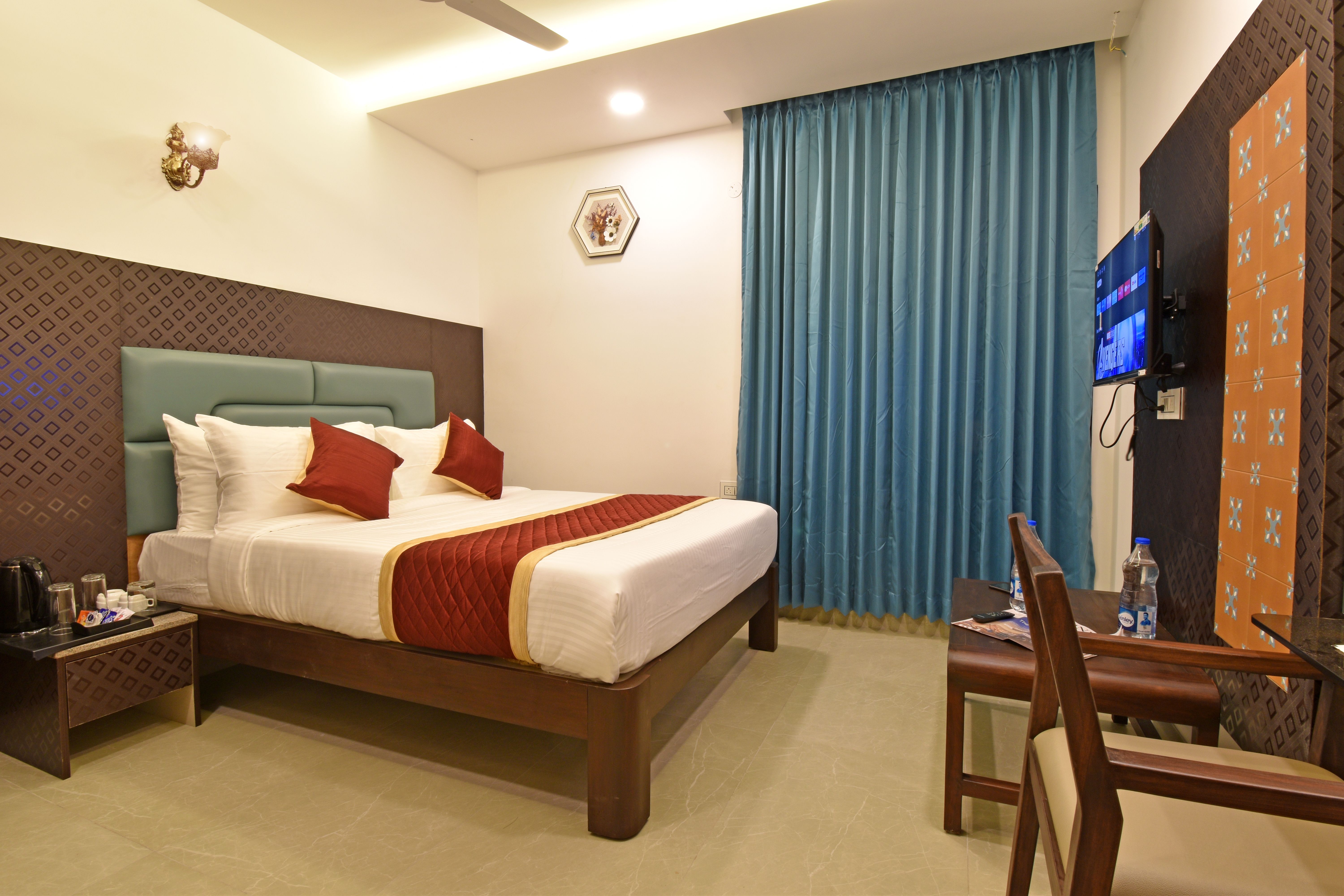 Superior DLX Room